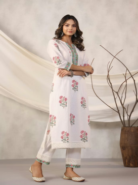 Elegant Embroidered Stylish Kurti Set
